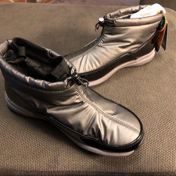 Sporto Shoes - Sporto boots gray size 7 1/2 WIDE -  NWT